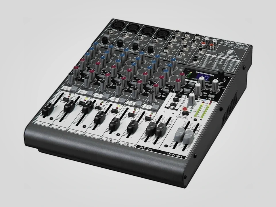 Behringer XENYX 1204FX